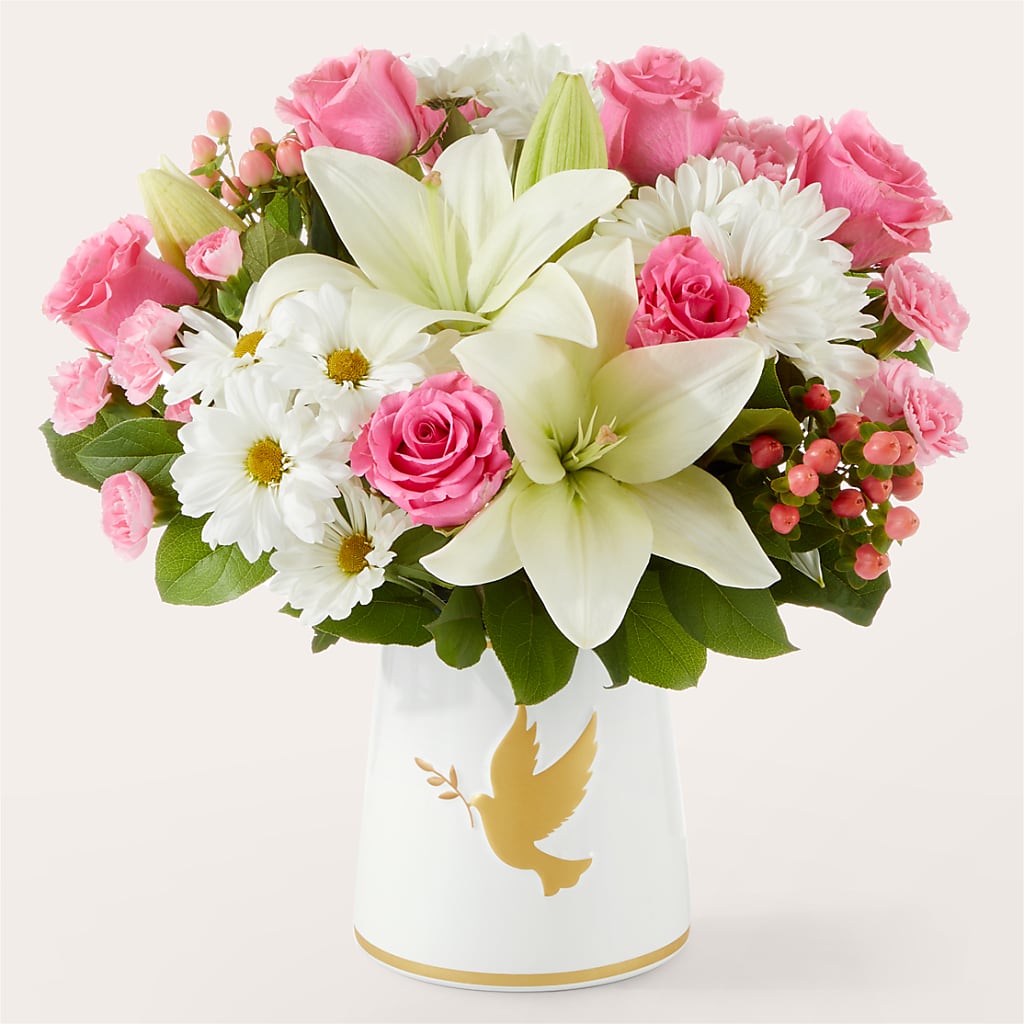 Whispers of Comfort Bouquet – XINAI'S FLOWERS, Chowchilla CA