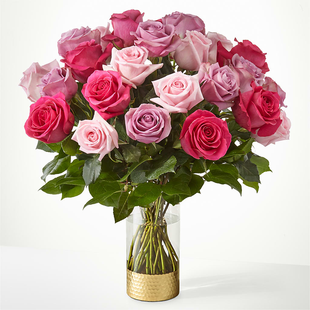 Pure Beauty Mixed Roses – XINAI'S FLOWERS, Chowchilla CA