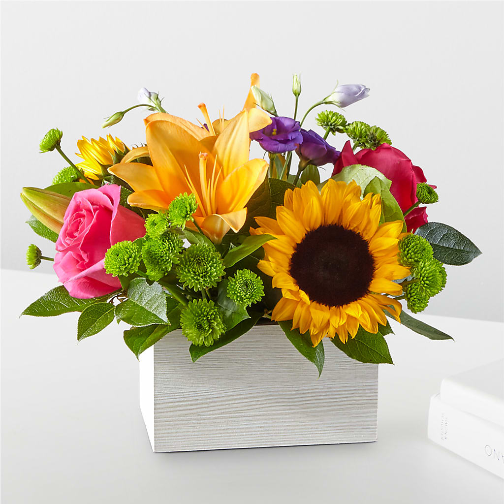 Best Day Box Bouquet – XINAI'S FLOWERS, Chowchilla CA