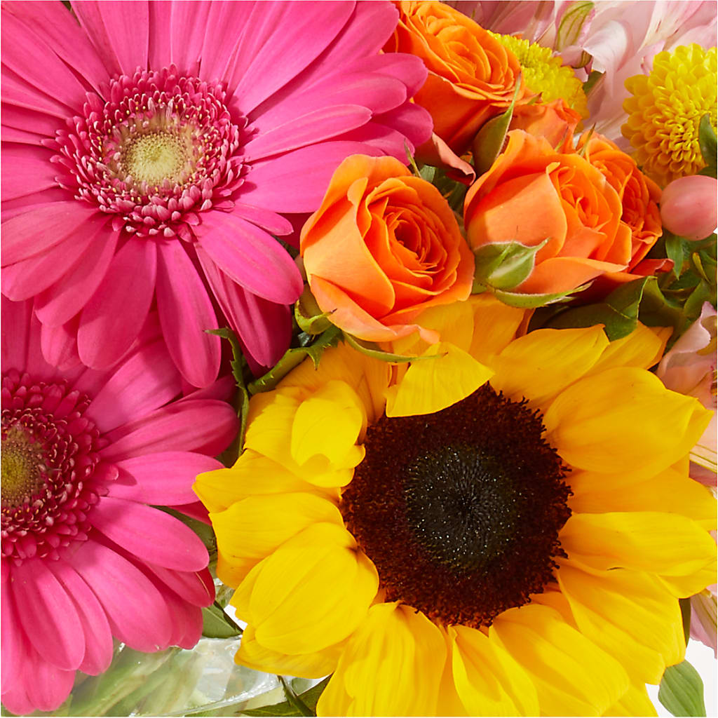 Florist Original Mixed Bouquet – XINAI'S FLOWERS, Chowchilla CA