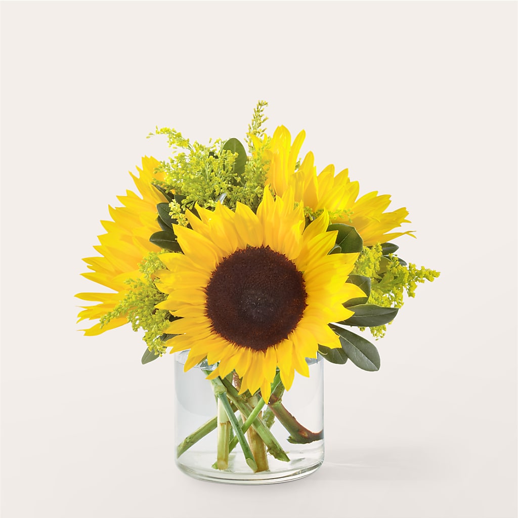 Beaming Sunflower Bouquet – XINAI'S FLOWERS, Chowchilla CA
