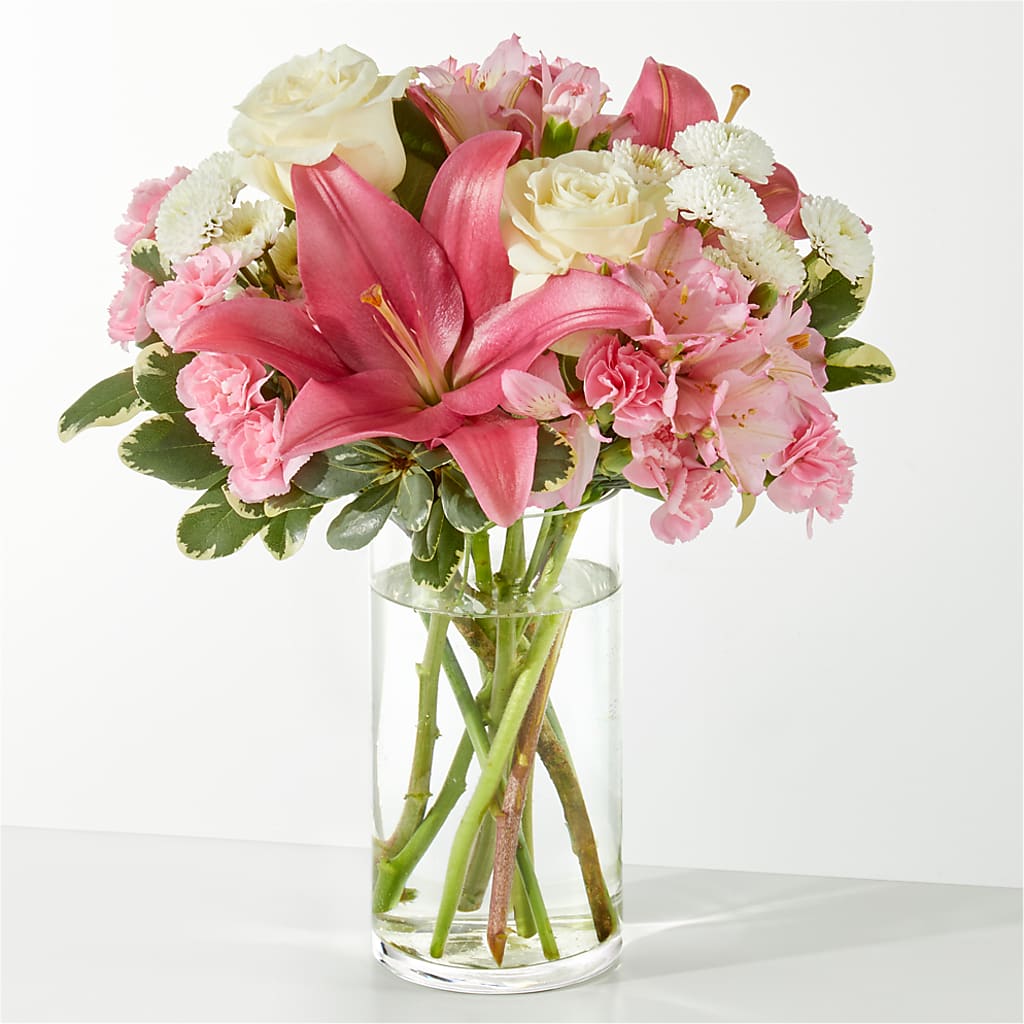 Piece of Cake Bouquet – XINAI'S FLOWERS, Chowchilla CA