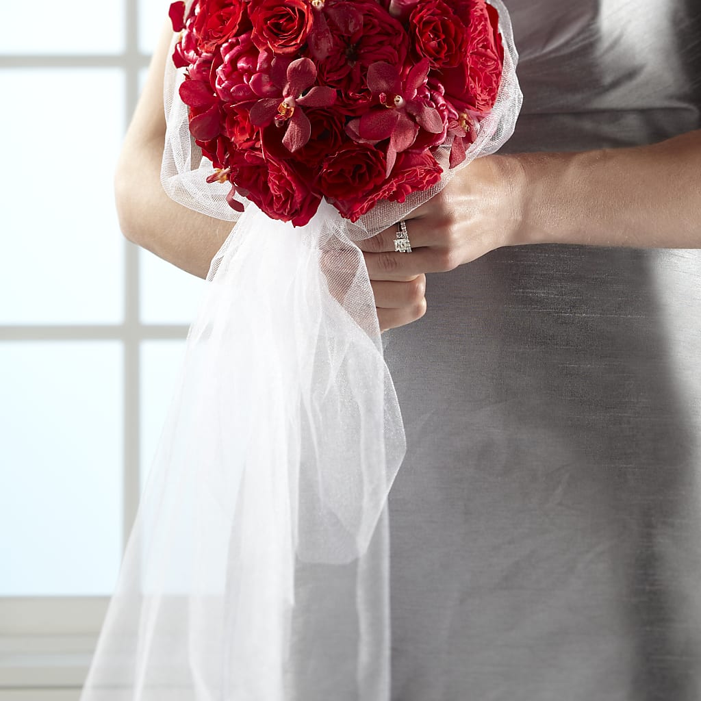 Desire Bouquet – XINAI'S FLOWERS, Chowchilla CA