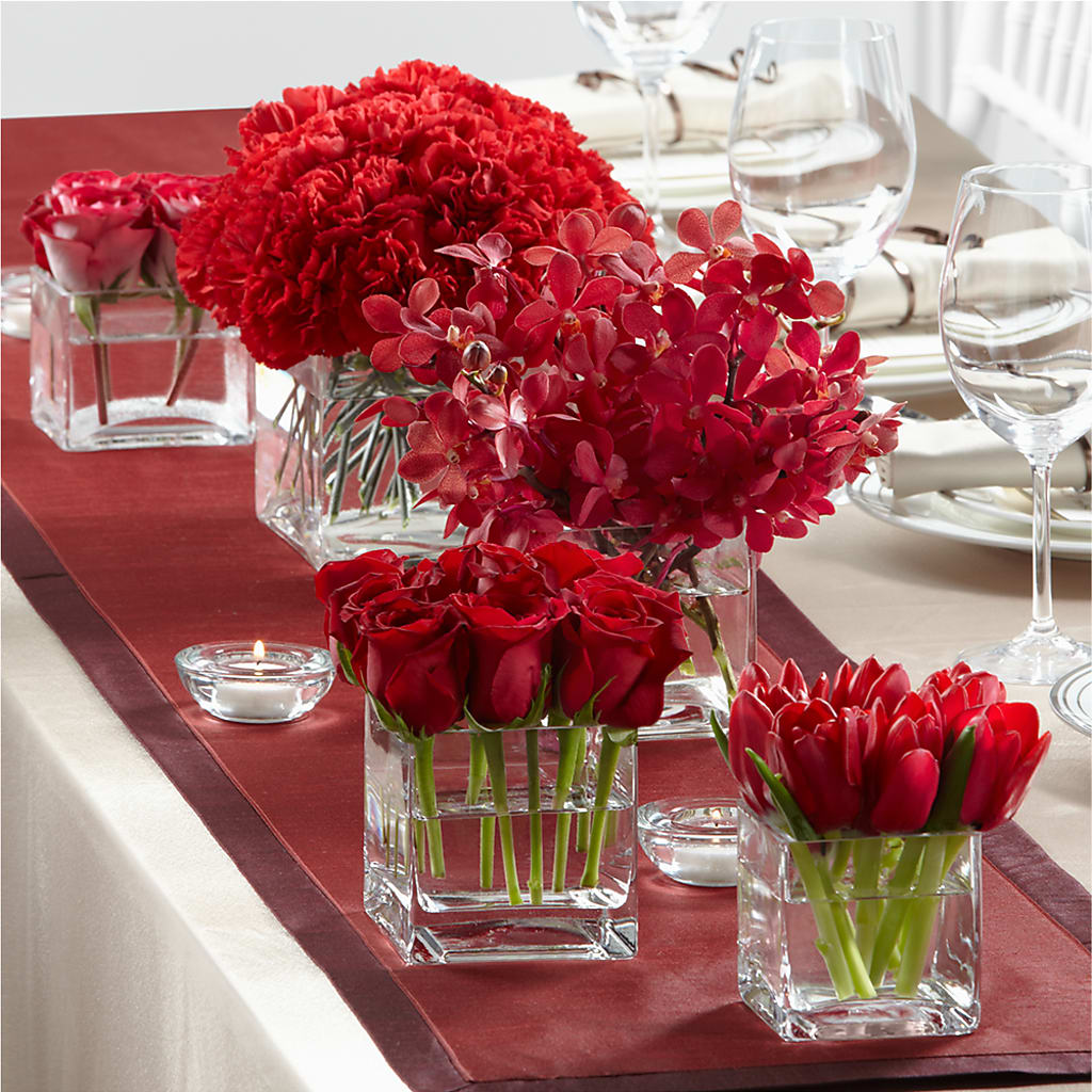 Modern Grace Centerpiece – XINAI'S FLOWERS, Chowchilla CA