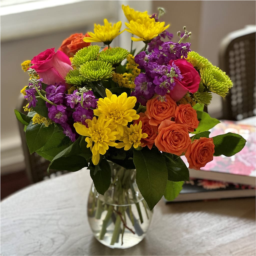 Bold & Bright – A Florist Original – XINAI'S FLOWERS, Chowchilla CA