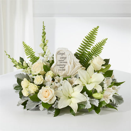Holding You Close Arrangement – XINAI'S FLOWERS, Chowchilla CA