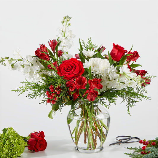 Merry Moment Bouquet – A Florist Original – XINAI'S FLOWERS, Chowchilla CA