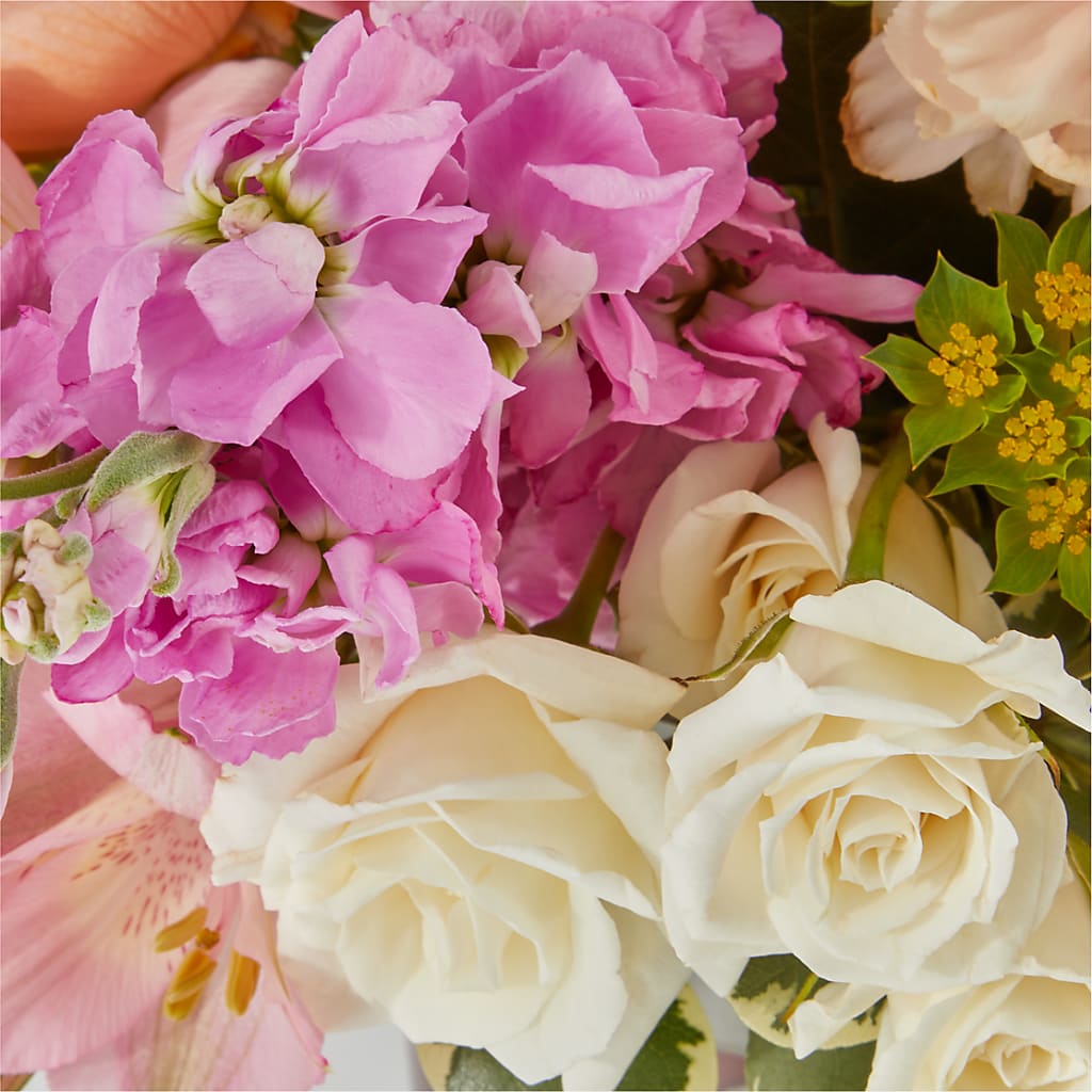 Paradise Bouquet – XINAI'S FLOWERS, Chowchilla CA