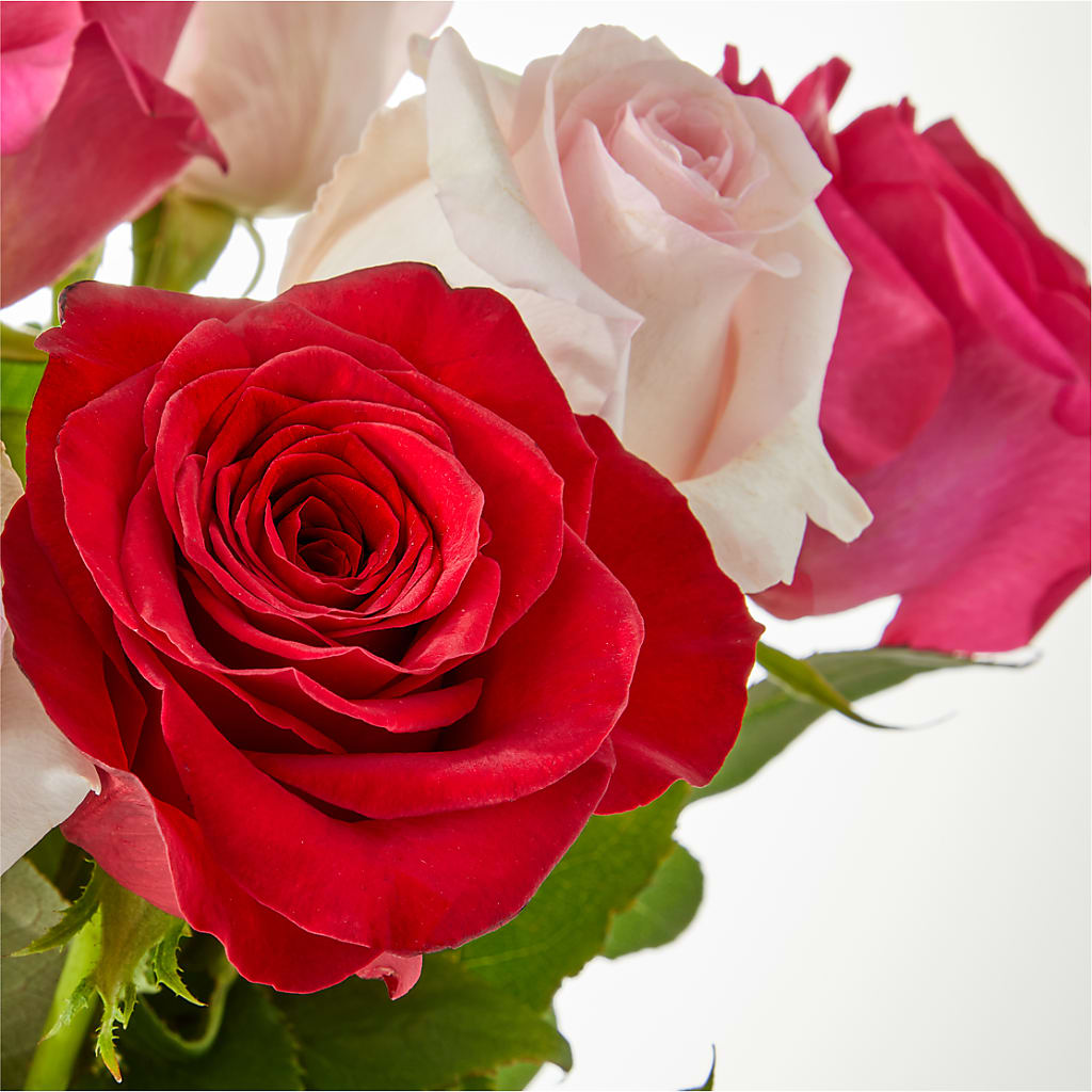 Charming Rose Bouquet – XINAI'S FLOWERS, Chowchilla CA