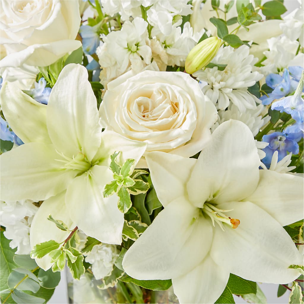 Peace of Mind Bouquet – XINAI'S FLOWERS, Chowchilla CA