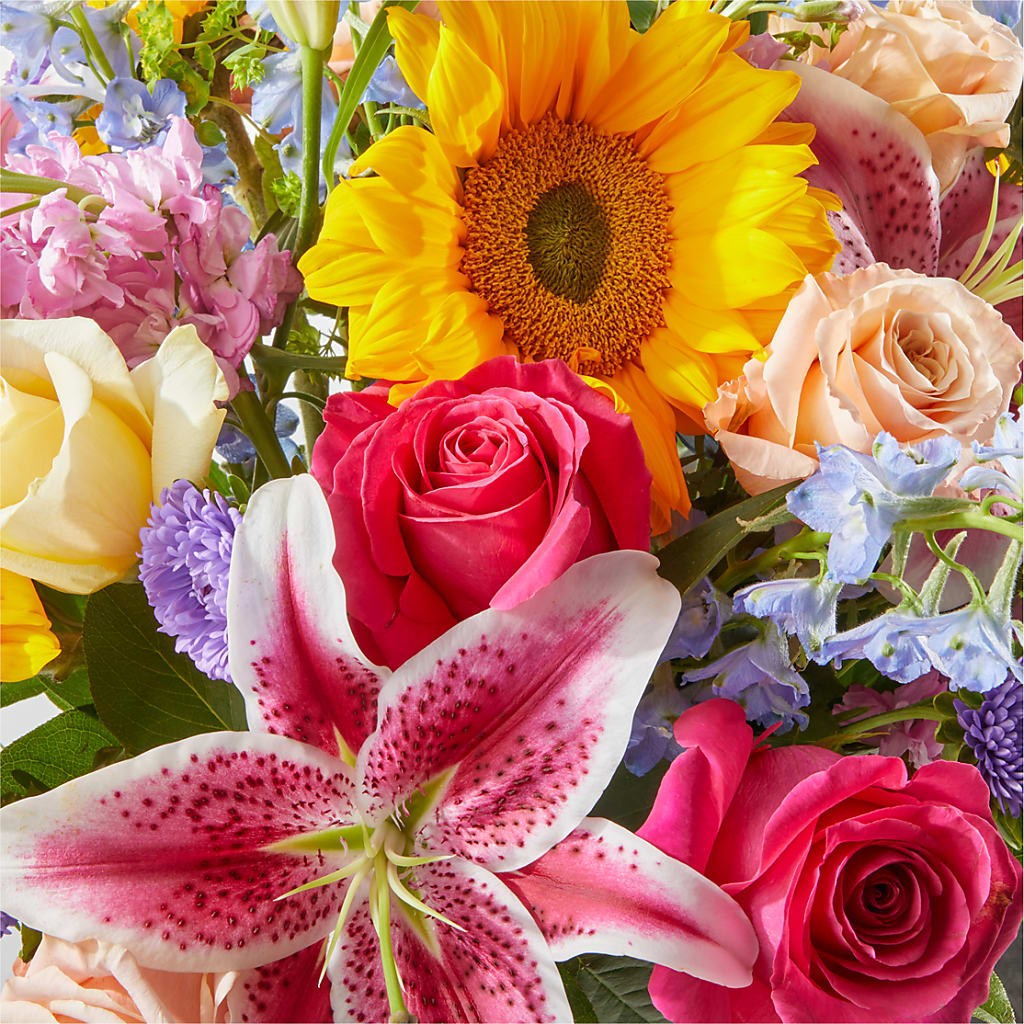 Dreamy Meadows Bouquet – XINAI'S FLOWERS, Chowchilla CA