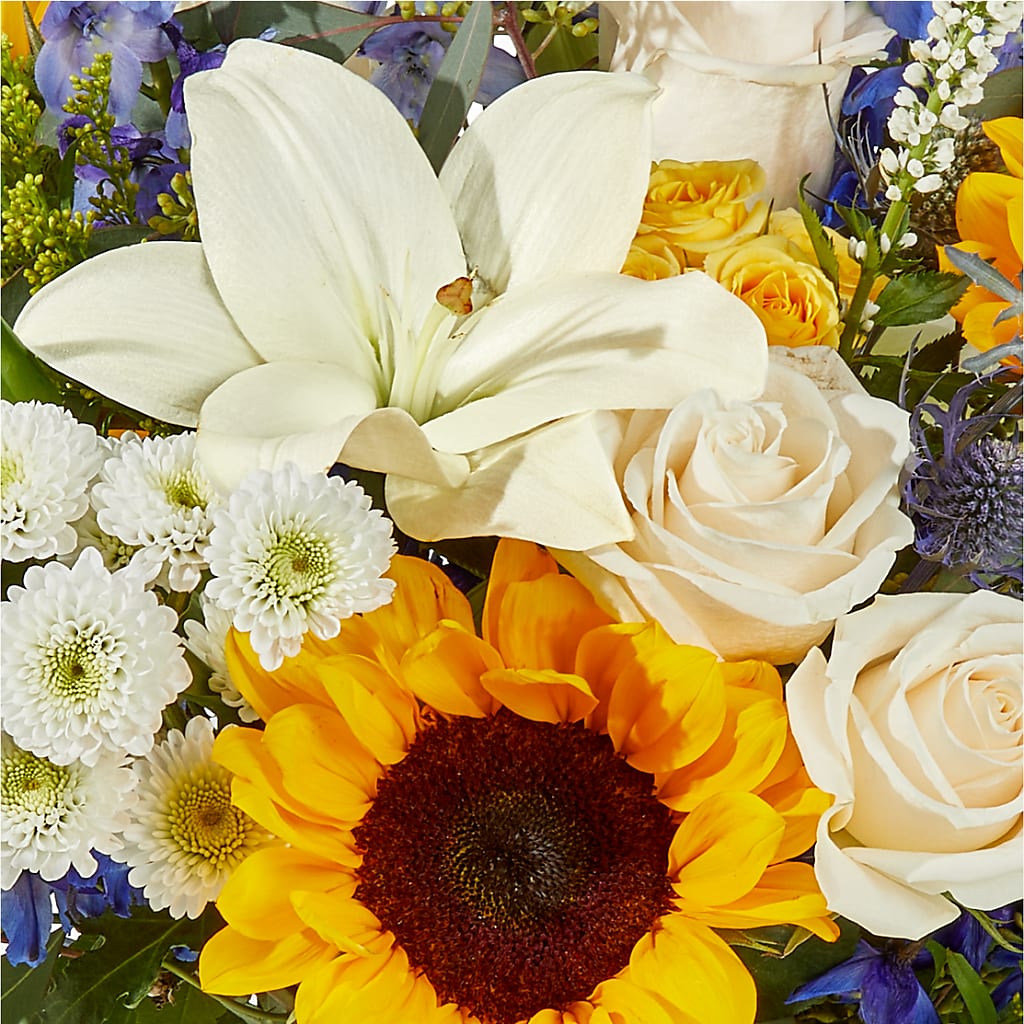 Wonderfully Sunny Bouquet – XINAI'S FLOWERS, Chowchilla CA