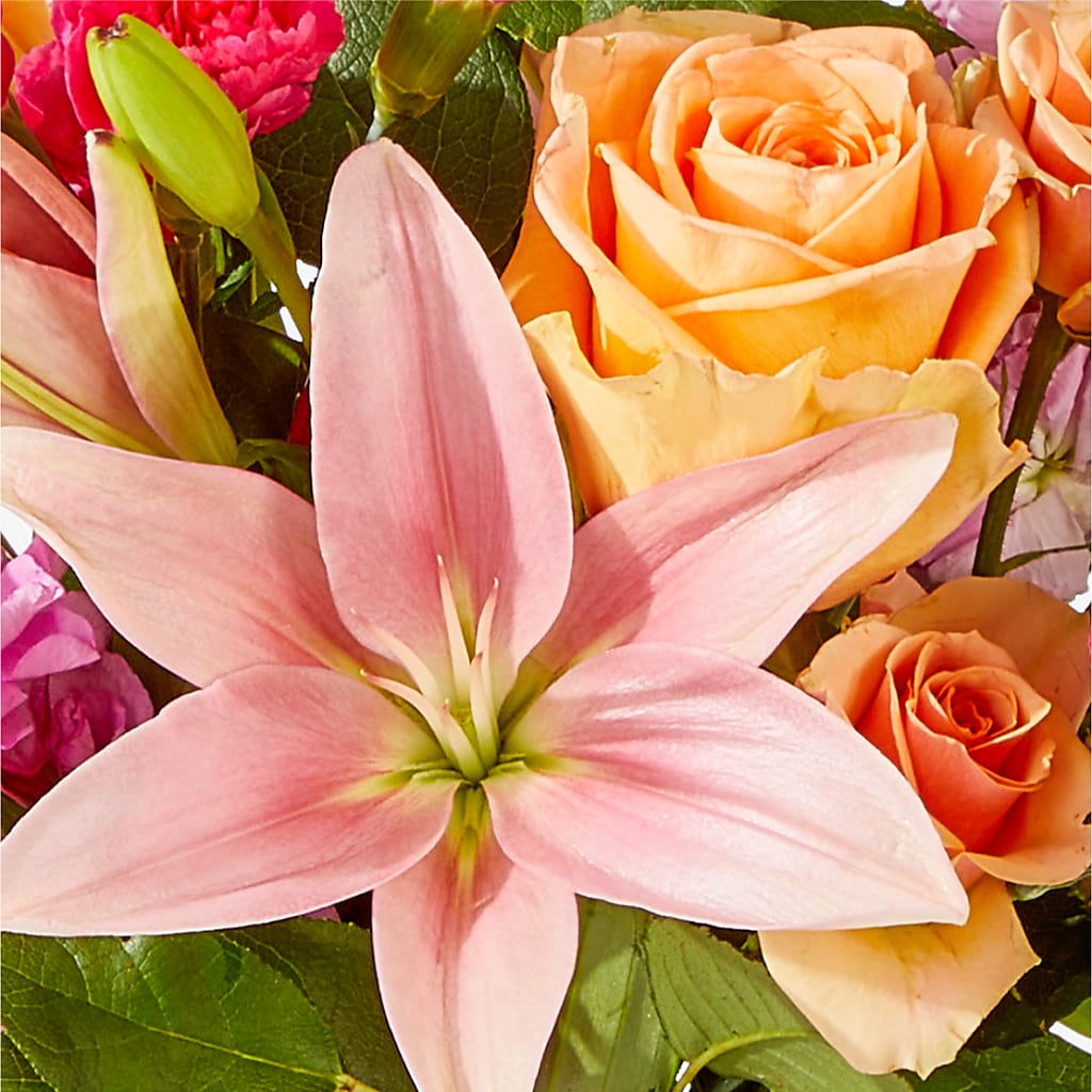 Bisous Bouquet – XINAI'S FLOWERS, Chowchilla CA