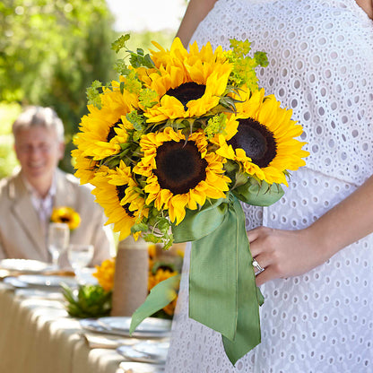 Free Spirit Bouquet – XINAI'S FLOWERS, Chowchilla CA
